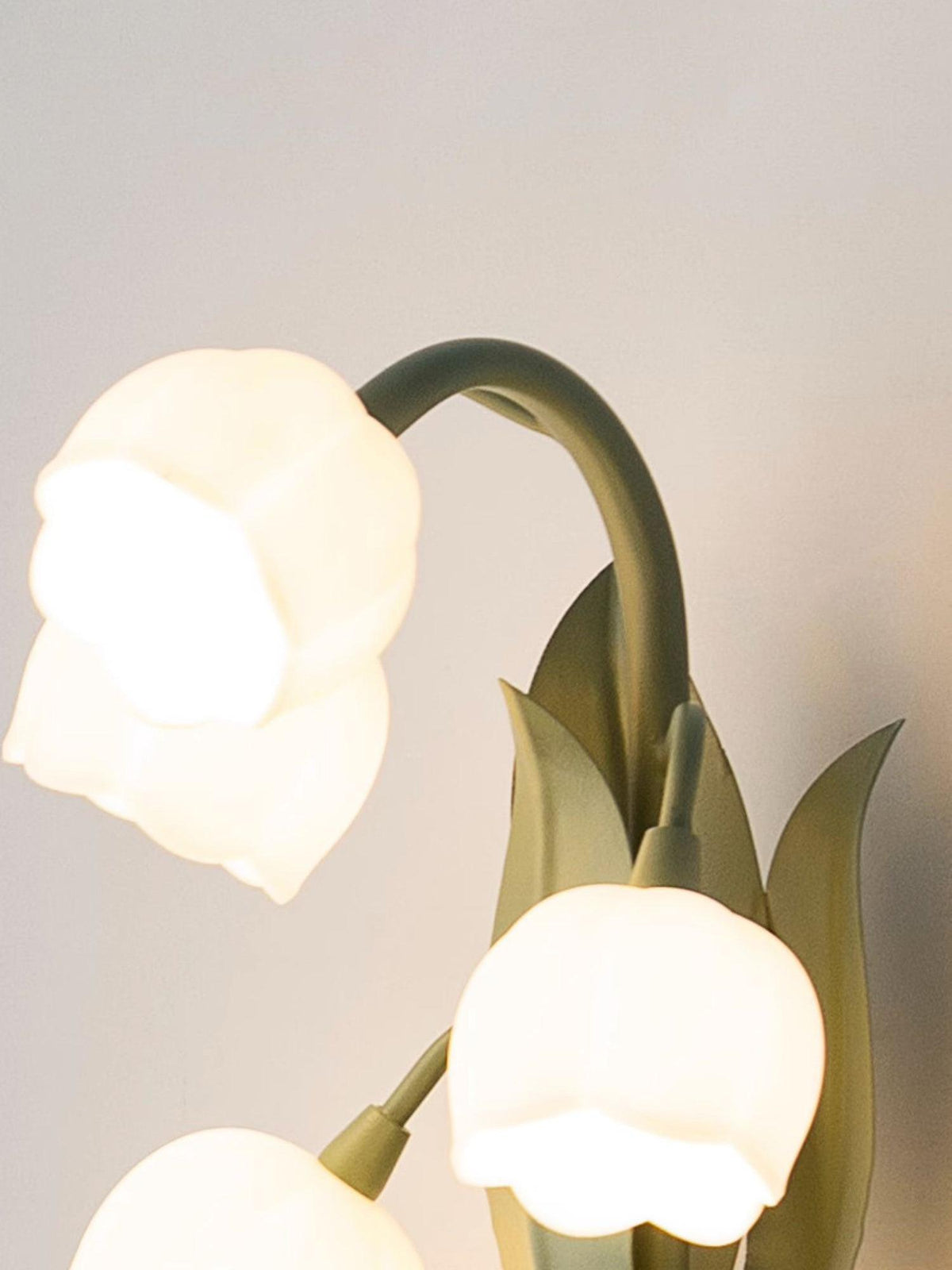 Orchid-Inspired Decorative Sconce with Adjustable Color Lighting for Bedroom Living Room Bathroom Modern Nature Accent Wall Mount Metal Fixt | Thomler