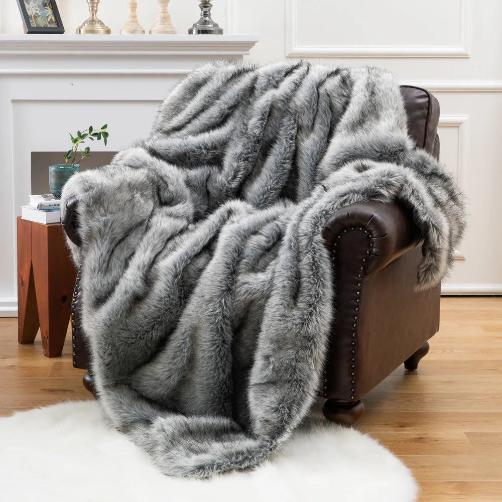 Plush Faux-Fur Accent Blanket 80×60 in Oversized Ultra-Soft Polyester Decorative Cover for Bedroom Sofa Chair Couch Neutral Tan Silver Brind | Thomler