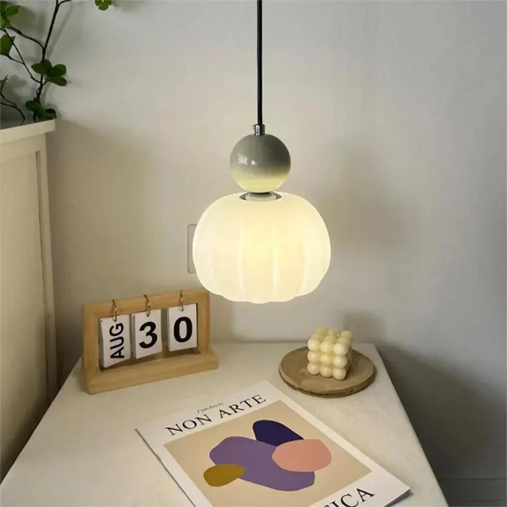 Kugelförmige Hängeleuchte, 16 cm (6,3 Zoll), beiger PMMA-Schirm für Kücheninsel, Esszimmer, Decken-Akzentleuchte, moderne Globus-Deckenlampe aus Metall | Thomler