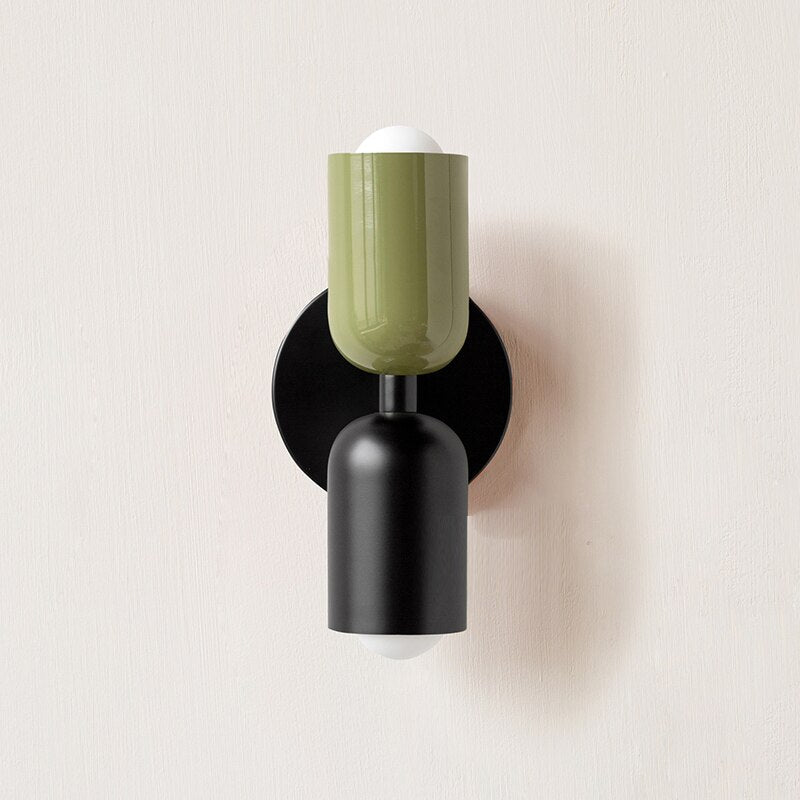Mondgeblazen glazen wandlamp, meerkleurige kap, metalen voet, voor vaste aansluiting of met stekker, voor woonkamer, slaapkamer, hal, modern, hedendaags | Thomler