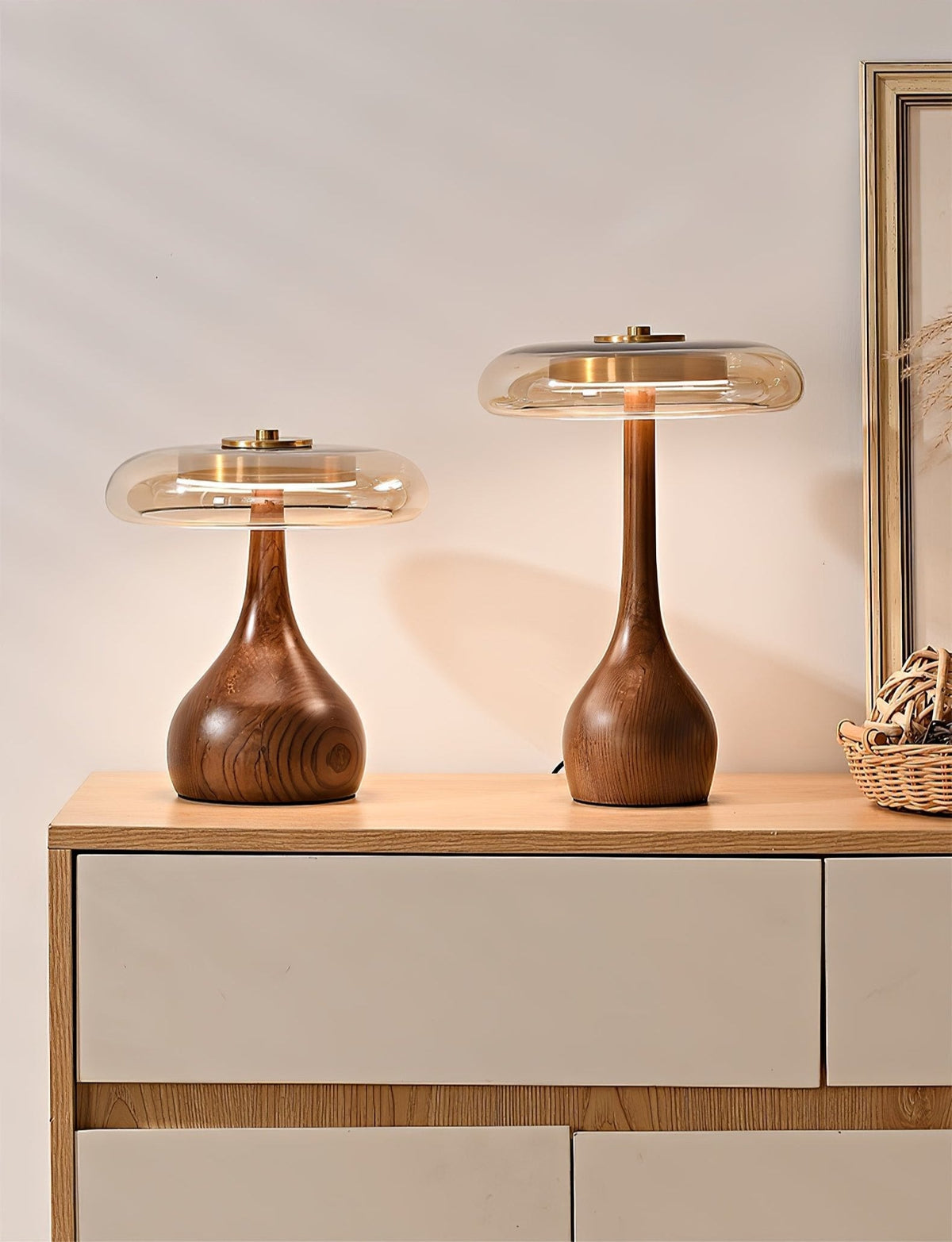 Lámpara de escritorio LED con pantalla de vidrio ámbar y base de madera natural para oficina en casa, dormitorio y mesa de noche | Temperatura de color ajustable 3000K-6000K | Thomler