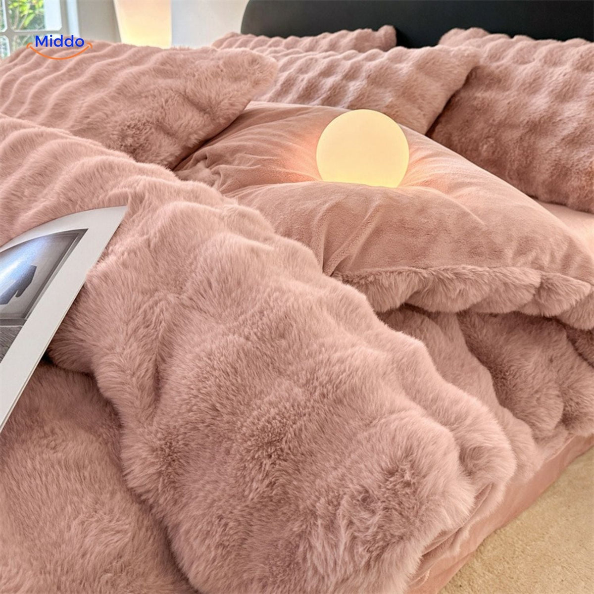 Faux Rabbit Fur 4-Piece Bedding Set – Ultra-Soft Plush Duvet Cover, Sheet & Pillowcases for Year-Round Cozy Warmth