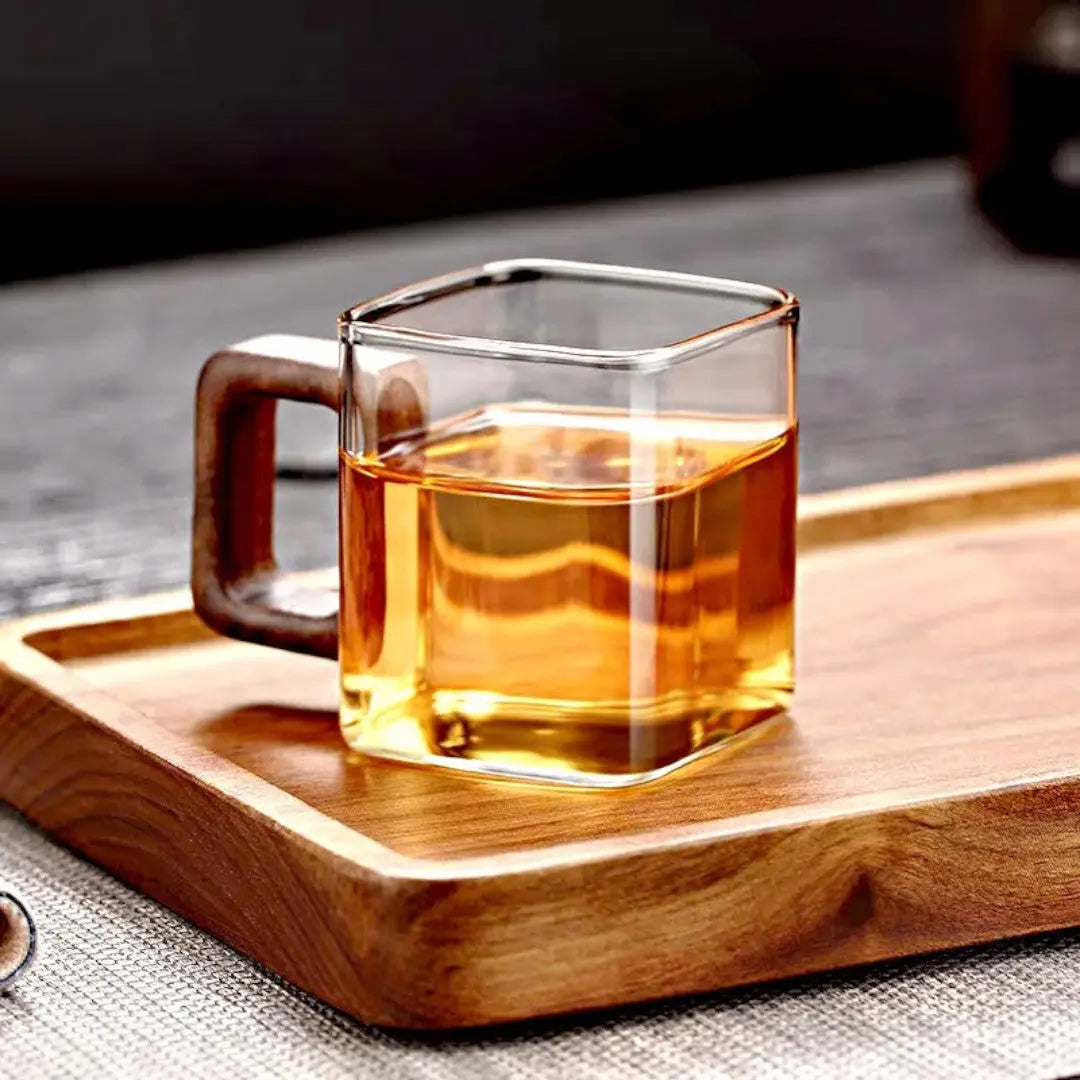Transparente hitzebeständige Kaffeetasse mit Holzgriff für einfache Espressi & Tee 85 ml | Thomler