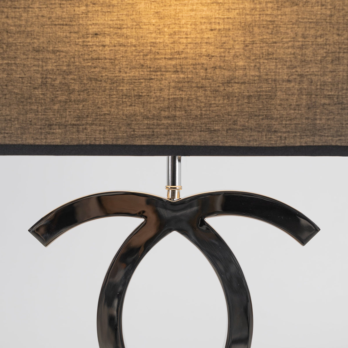 Metal Desk Lamp with Cloth Drum Shade – Contemporary Accent Light for Bedside, Office & Den – Push-Button Control – 24 in Tall | Thomler