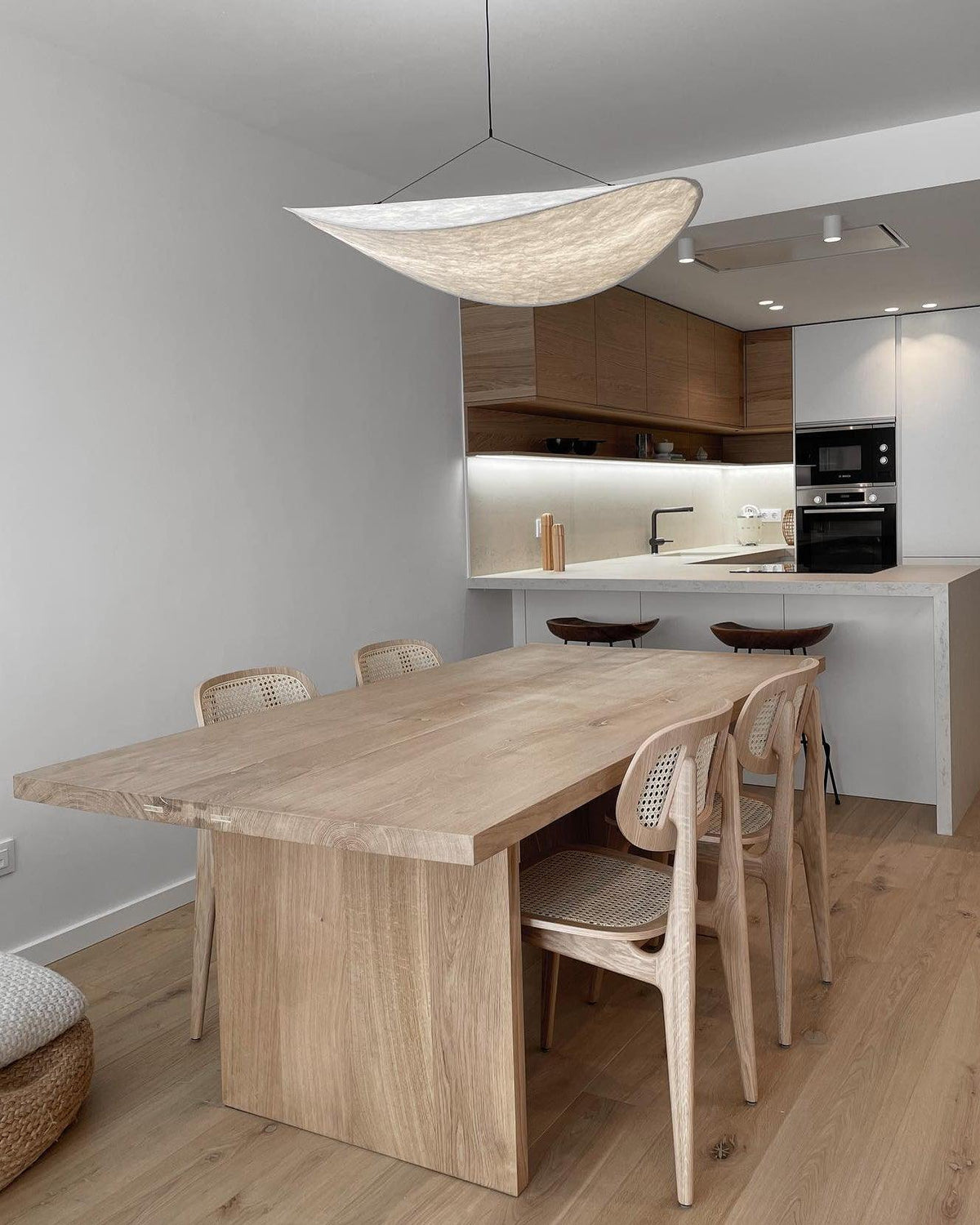Lámpara colgante de pantalla de papel extragrande con altura ajustable, candelabro contemporáneo para isla de cocina, lámpara de techo para comedor | Thomler
