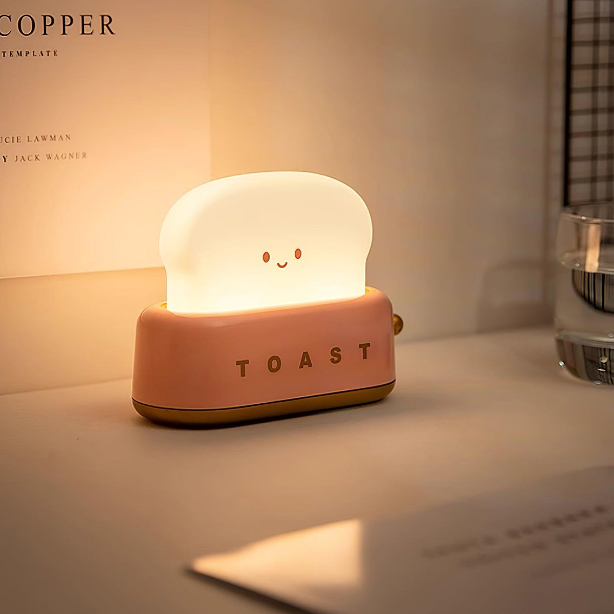 USB-Powered Toaster-Shaped LED Accent Light with Dimmer – 5.3 in Retro Desktop Lamp for Bedroom Nightstand Desk Office Dorm – Warm White Glo | Thomler