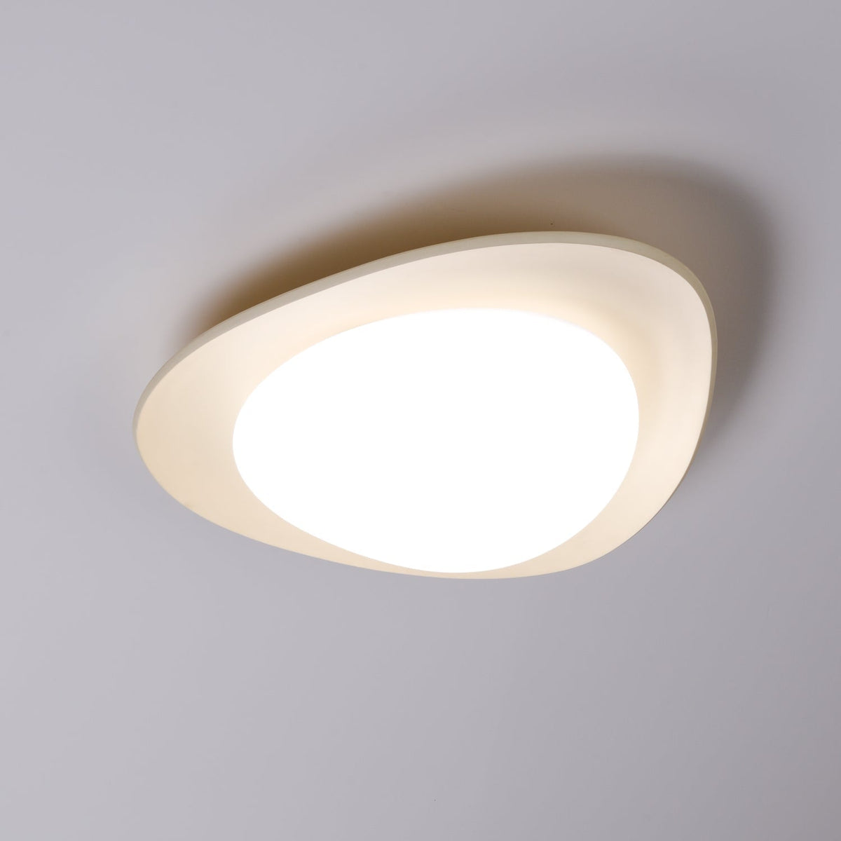 Organische Harz-LED-Deckenleuchte Grün Beige für Schlafzimmer Wohnzimmer Esszimmer Moderne Deckenbeleuchtung Naturinspiriert | Thomler