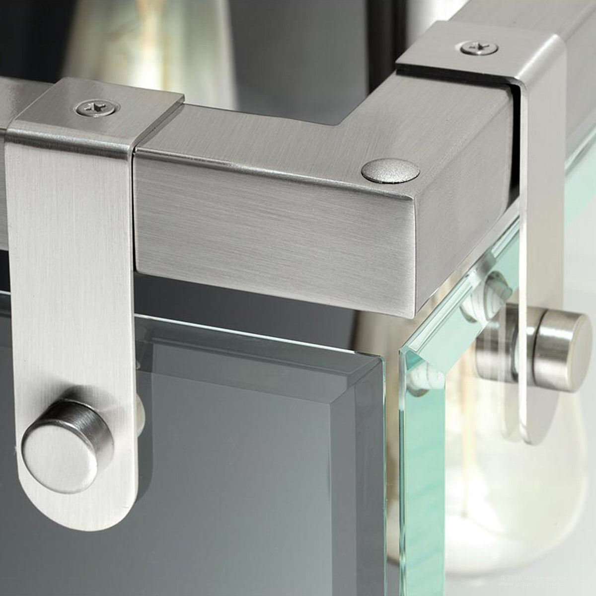 12-inch hanglamp van staal en geslepen glas voor aanrechten, eetruimtes en gangen – Geborsteld nikkel afwerking met in hoogte verstelbaar snoer – Thomler