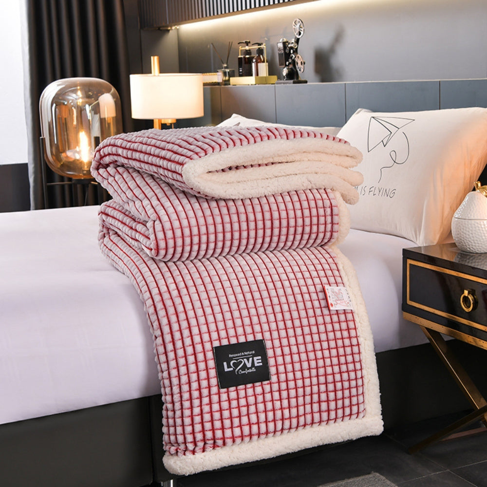 Reversible Textured Throw Blanket with Plush Fleece Backing – Year-Round Cozy Layer for Sofa & Bed