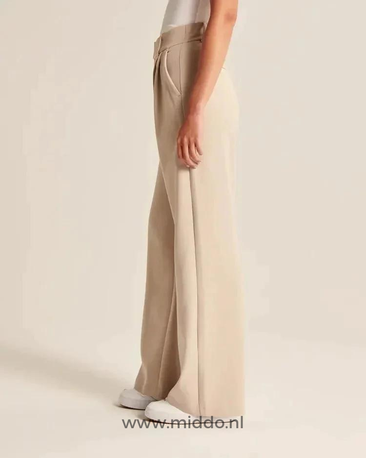 Relaxed Wide-Leg Pants for Women – Stretch Waistband, Full-Length Pleated Trousers for Everyday Comfort