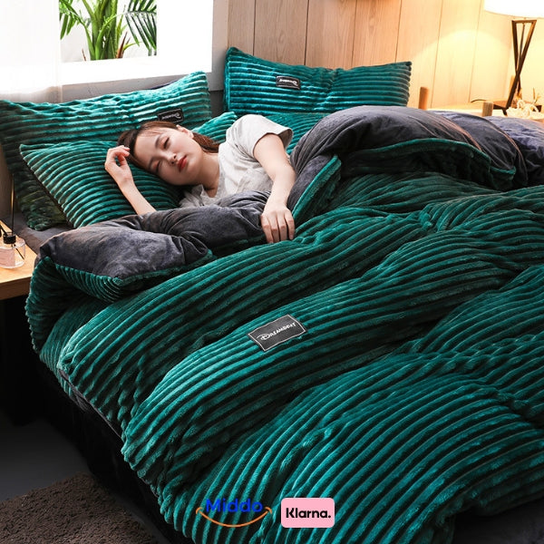 Plush Coral Fleece Duvet Cover Set with Zipper – Cozy Winter Bedding for Cold Nights