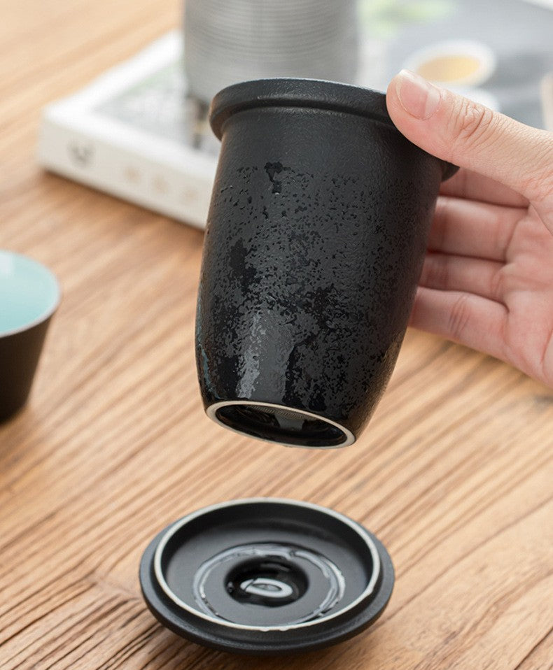 Tragbares Keramik-Teekannenset mit 4 Tassen und Reiseetui für Gongfu-Teezubereitung, Büro, Camping, Outdoor-Teezeremonie, Schwarz, 355 ml Kanne | Thomler