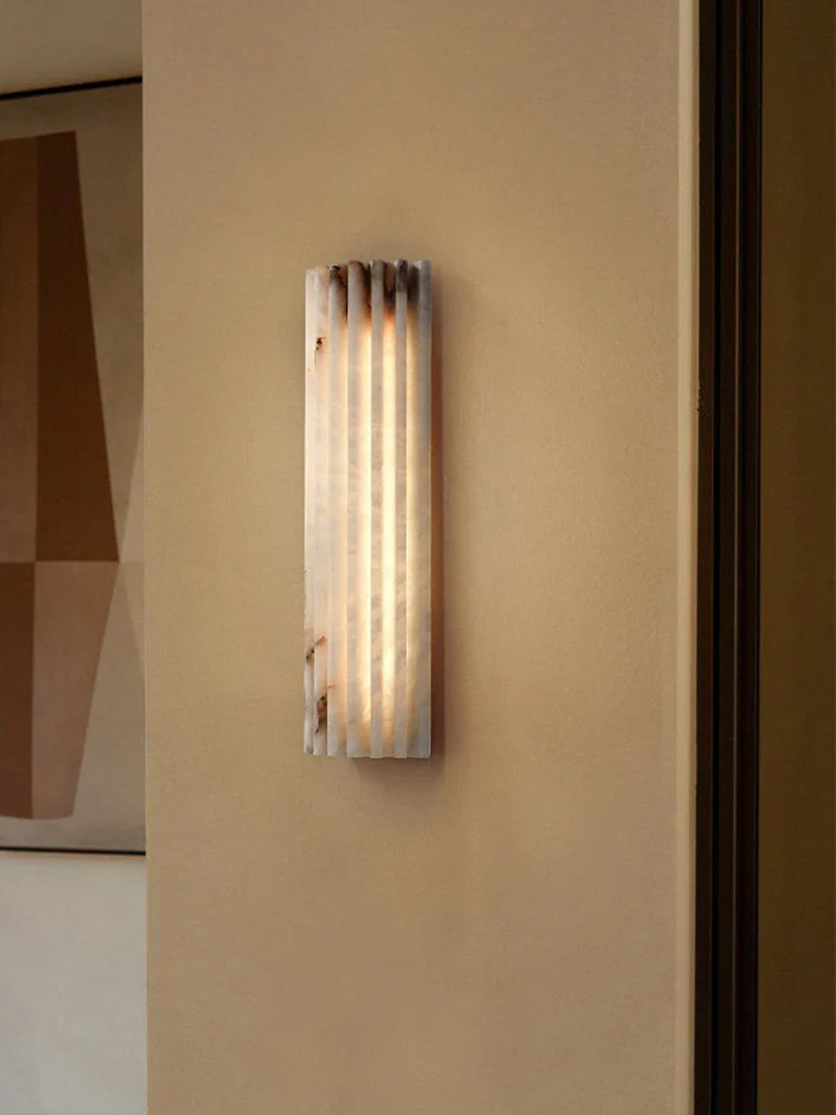 Aplique de pared de piedra natural de 12 pulgadas con LED integrado y superficie estriada, lámpara de interior para dormitorio, pasillo y sala de estar con luz ambiental cálida | Thomler