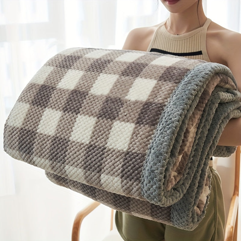 Ultra-Soft Plaid Fleece Throw Blanket for Couch & Bed – Lightweight & Machine Washable
