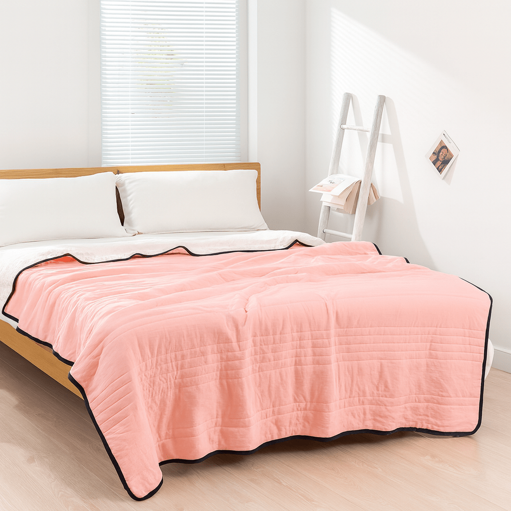 Manta termorreguladora para personas calurosas: ropa de cama de poliéster suave que absorbe la humedad para disfrutar de comodidad durante todo el año en el dormitorio o la habitación de invitados | Thomler