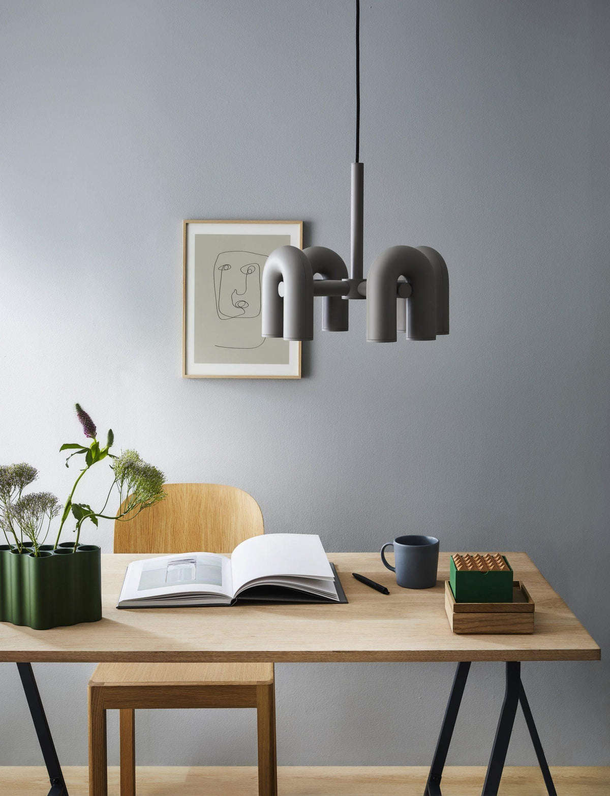 Contemporary Adjustable Multi-Head Ceiling Light Fixture with Rotating Arms for Dining Room Bedroom Living Space 40-Inch Modular Suspended L | Thomler
