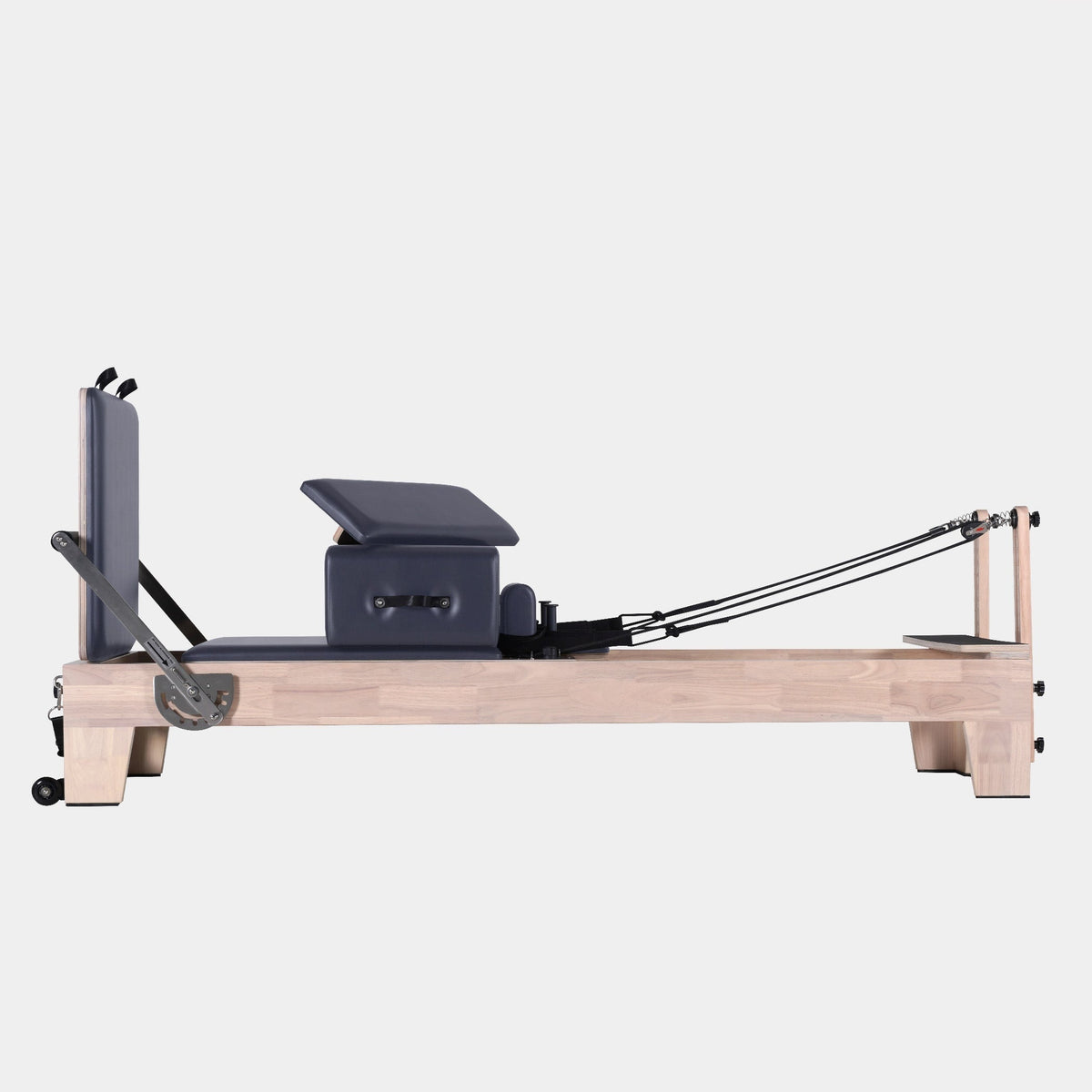 Classic Pilates Reformer — detail 3