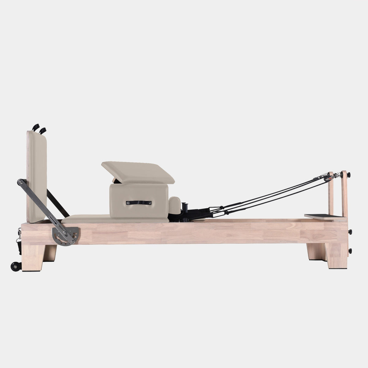 Classic Pilates Reformer — detail 4