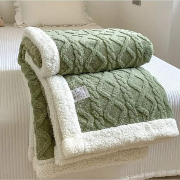 Plush Sherpa Weighted Throw with Glass Bead Fill – Cozy Quilted Lap Blanket for Beds, Couches, Reading, Lounging & Sleep – Machine Washable | Thomler