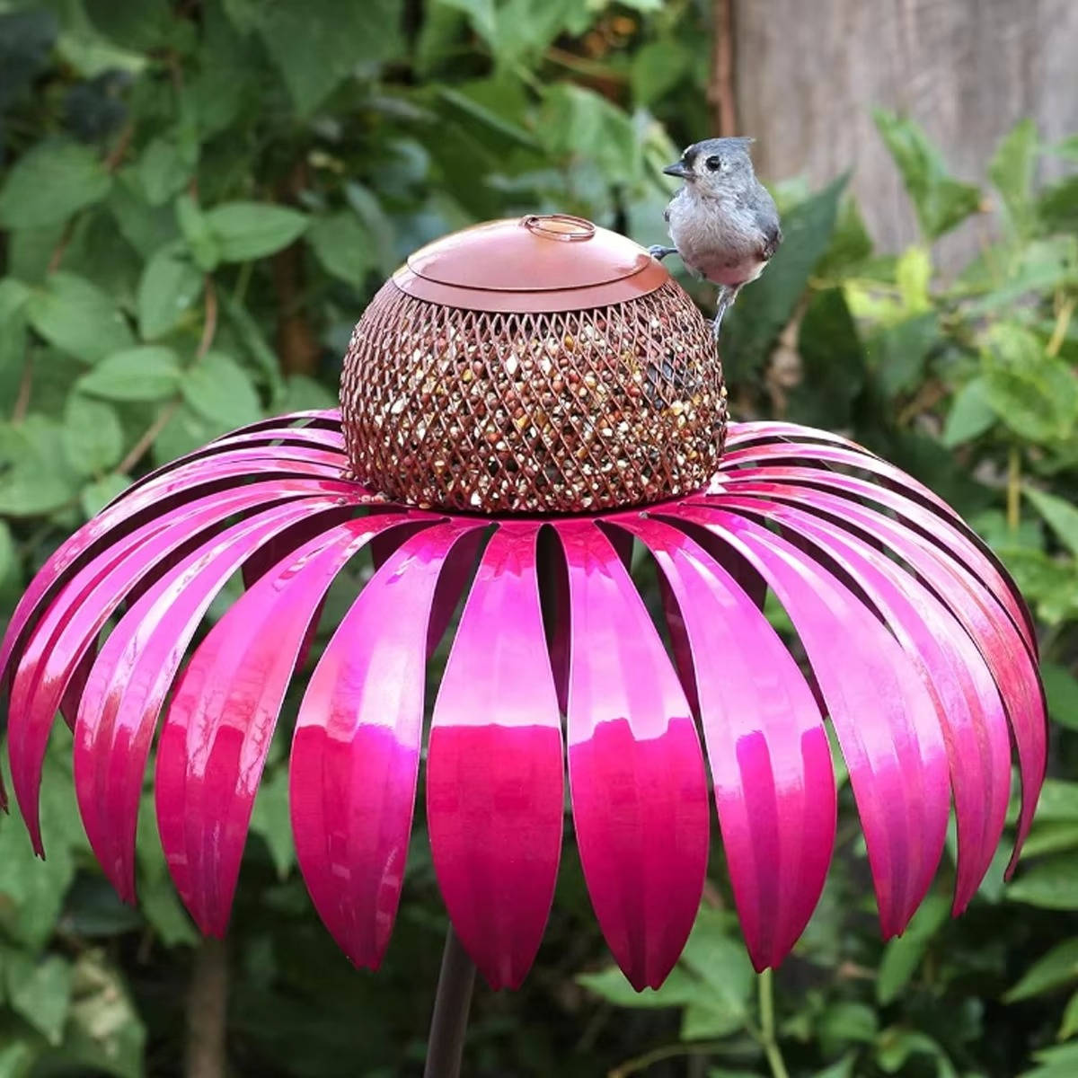 Vogelvoederbak voor buiten in de vorm van een bloem