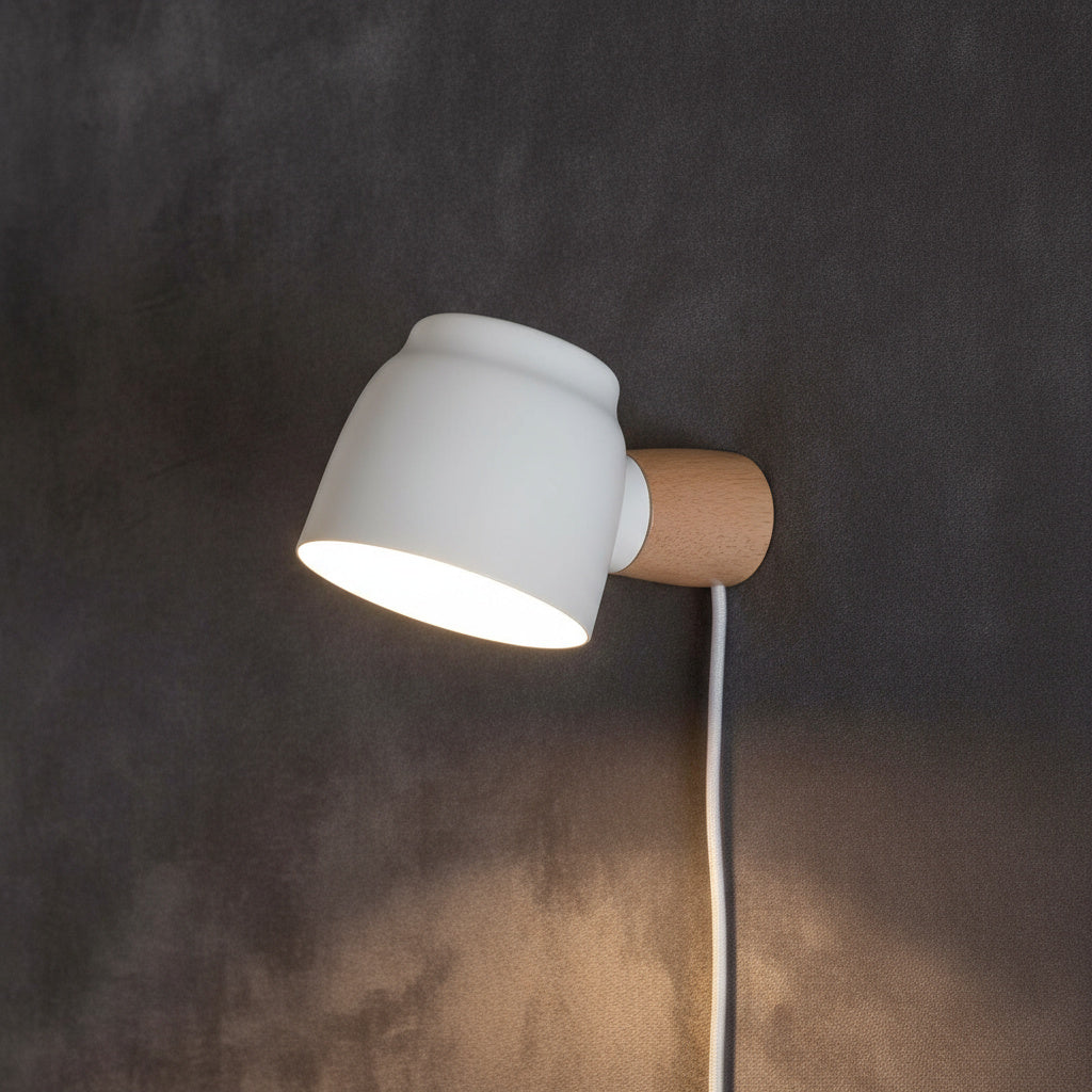 Wandlamp met snoer en stekker voor slaapkamer, woonkamer, hal | Moderne sfeerverlichting voor in huis | Eenvoudige installatie zonder bedrading | Thomler
