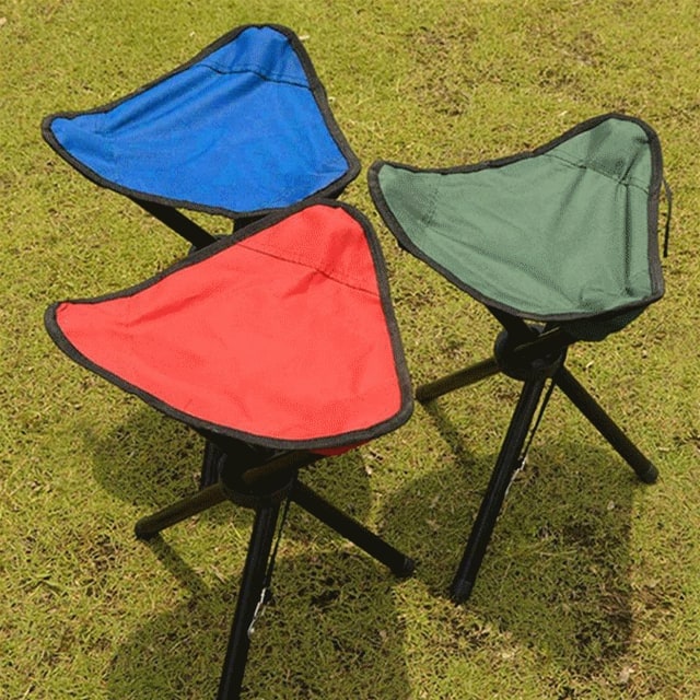 Taburete trípode plegable con escalón resistente