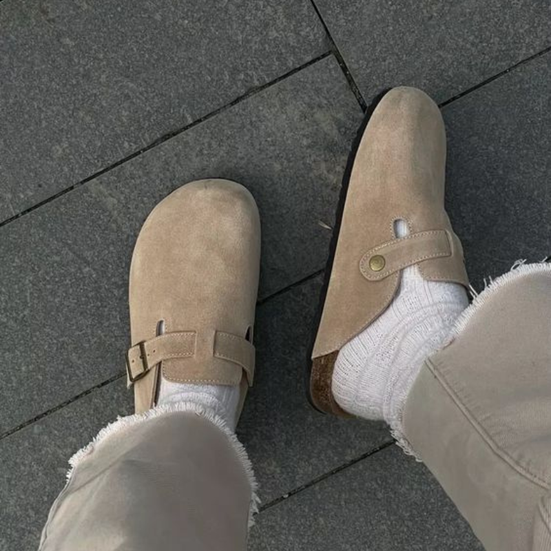 Unisex-Ledersandalen mit verstellbarem Riemen – Gepolsterte Pantoletten für drinnen, draußen und jeden Tag für Damen und Herren