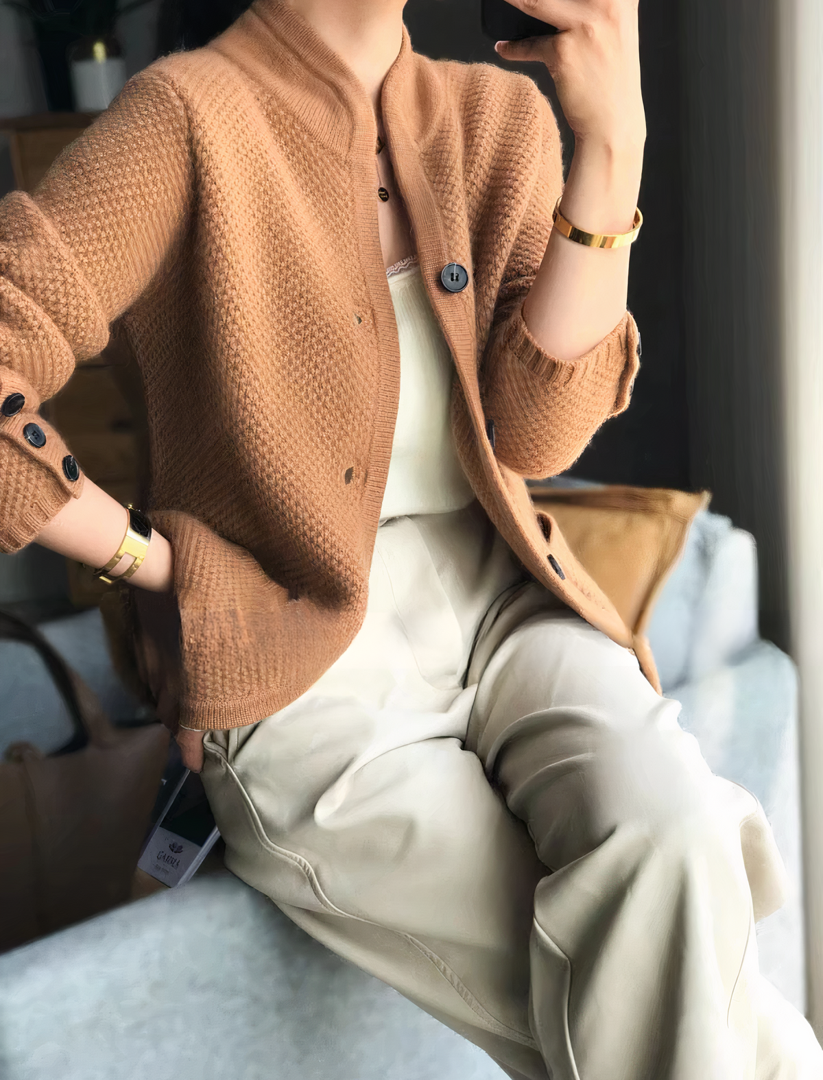 Kaschmir-Strickjacke für Damen mit Knöpfen für einen eleganten Stil