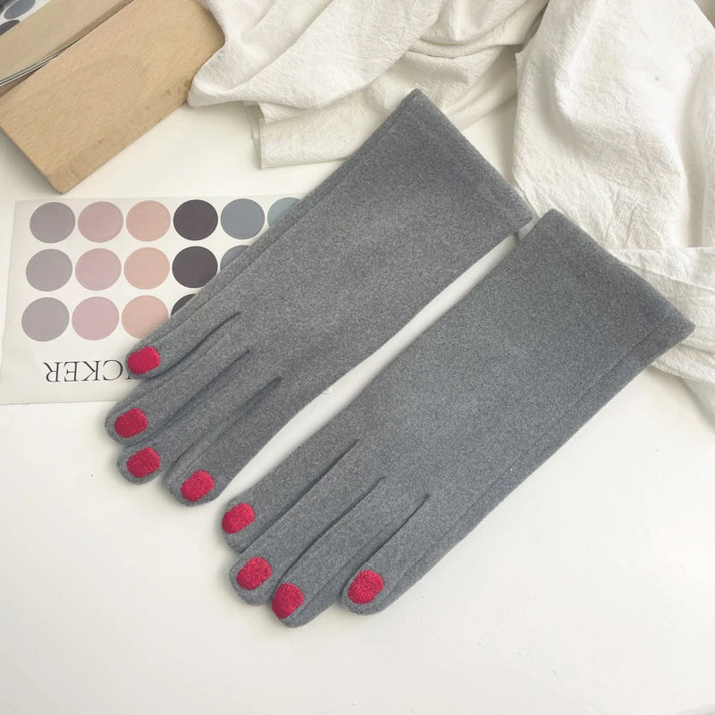Touchscreen winterhandschoenen met nagellakontwerp