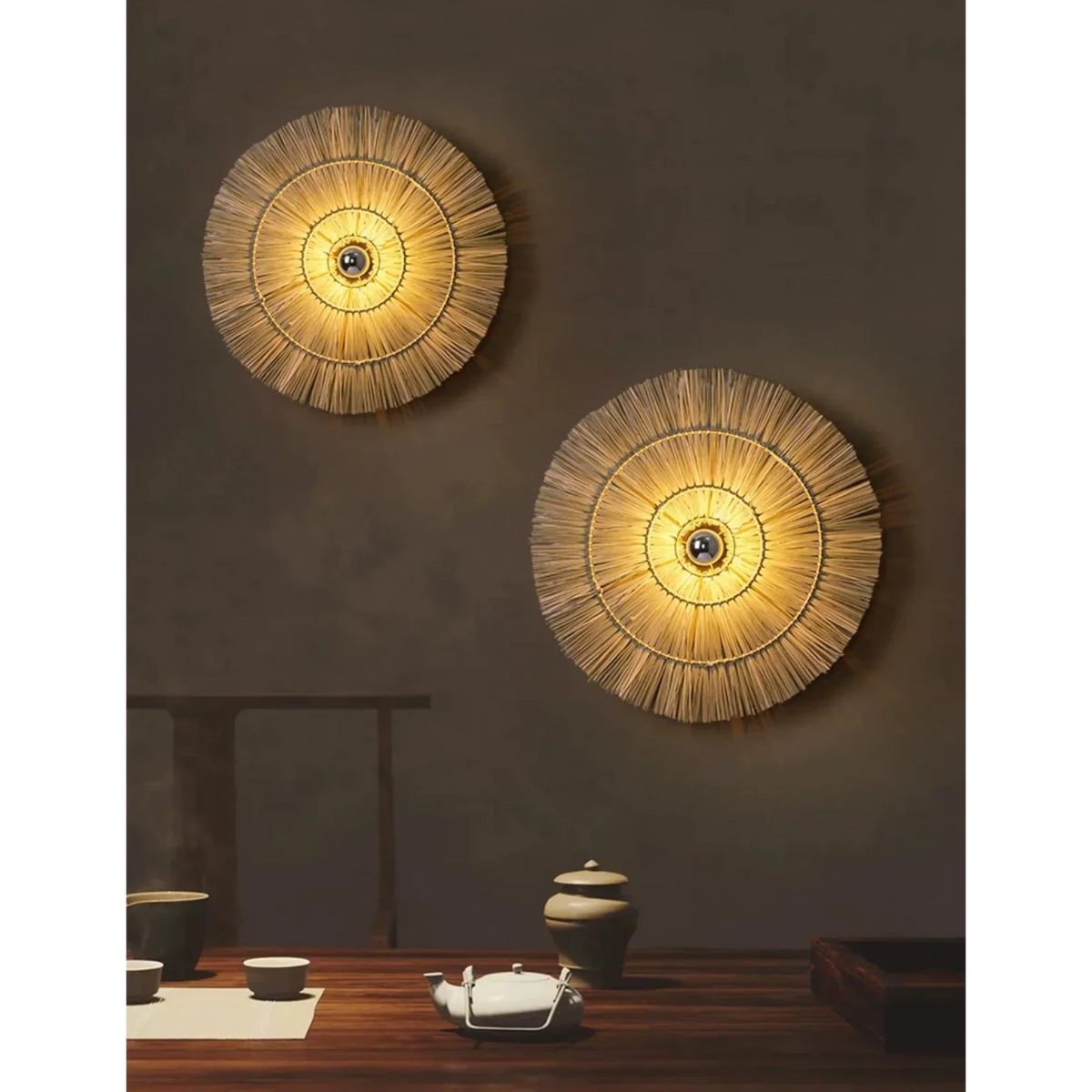 Handgeweven Wandlamp – Natuurlijk Bruine Rotan Wandmontage voor Slaapkamer, Hal of Woonruimte – 16", 24" of 32" Ronde Vorm | Thomler