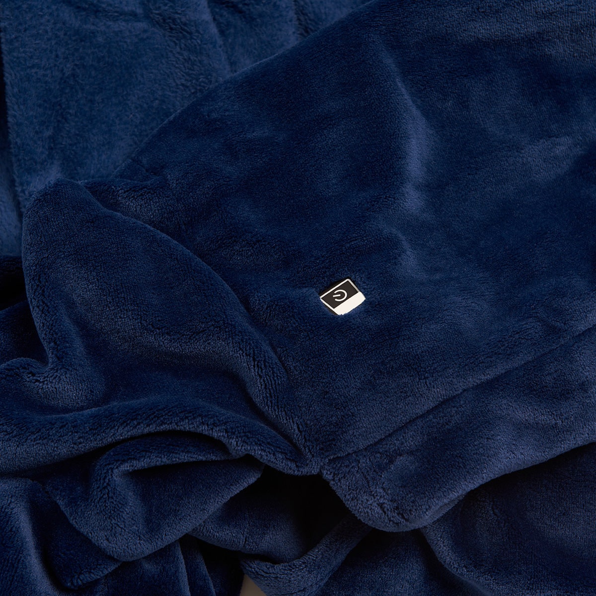 Electric Heated Throw Blanket with Sleeves & Chest Panel – Wearable Fleece Wrap with 3 Heat Settings
