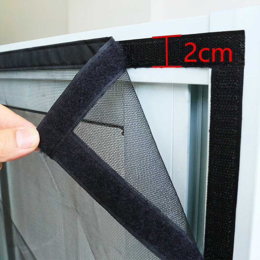 Magnetic Screen Door with Auto-Close – Hands-Free Entry for Patios & Decks