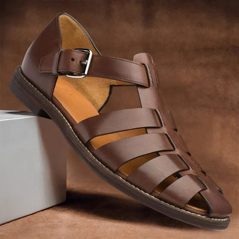Herren-Sandalen mit offener Zehenpartie, verstellbaren Schnallenriemen und ergonomischem Fußbett