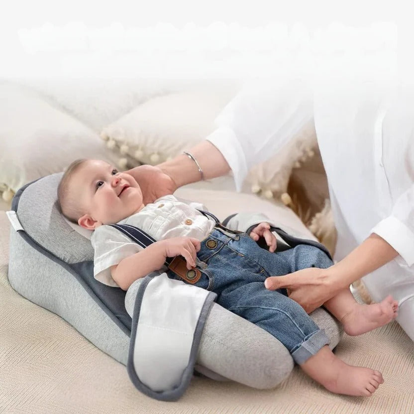 Keilkissen gegen Reflux für Säuglinge