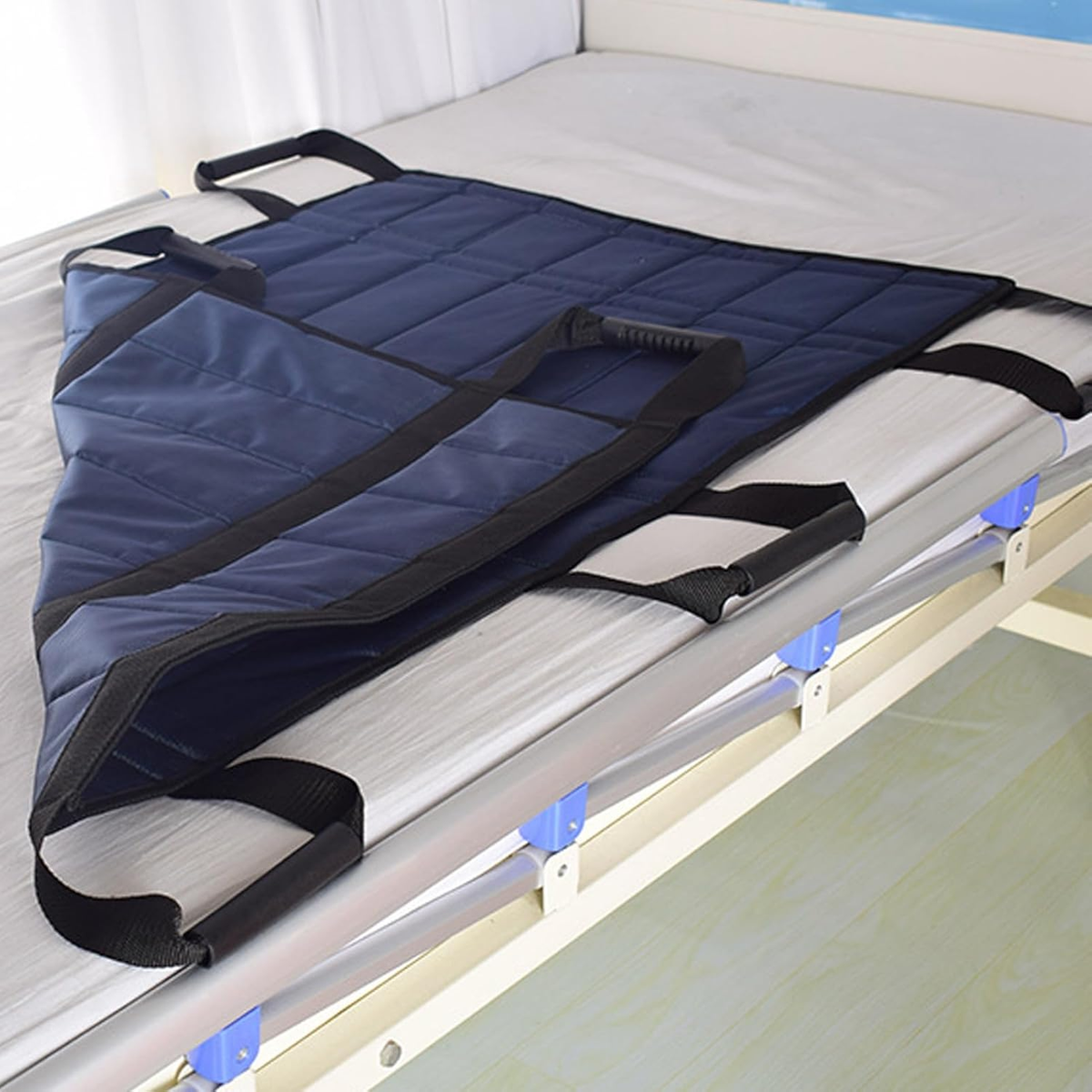 Gepolsterd mobiliteitshulpmiddel voor herpositionering in bed & ondersteuning voor mantelzorgers met veilige handgrepen | Transferhulp voor senioren voor beweging in bed | Thomler