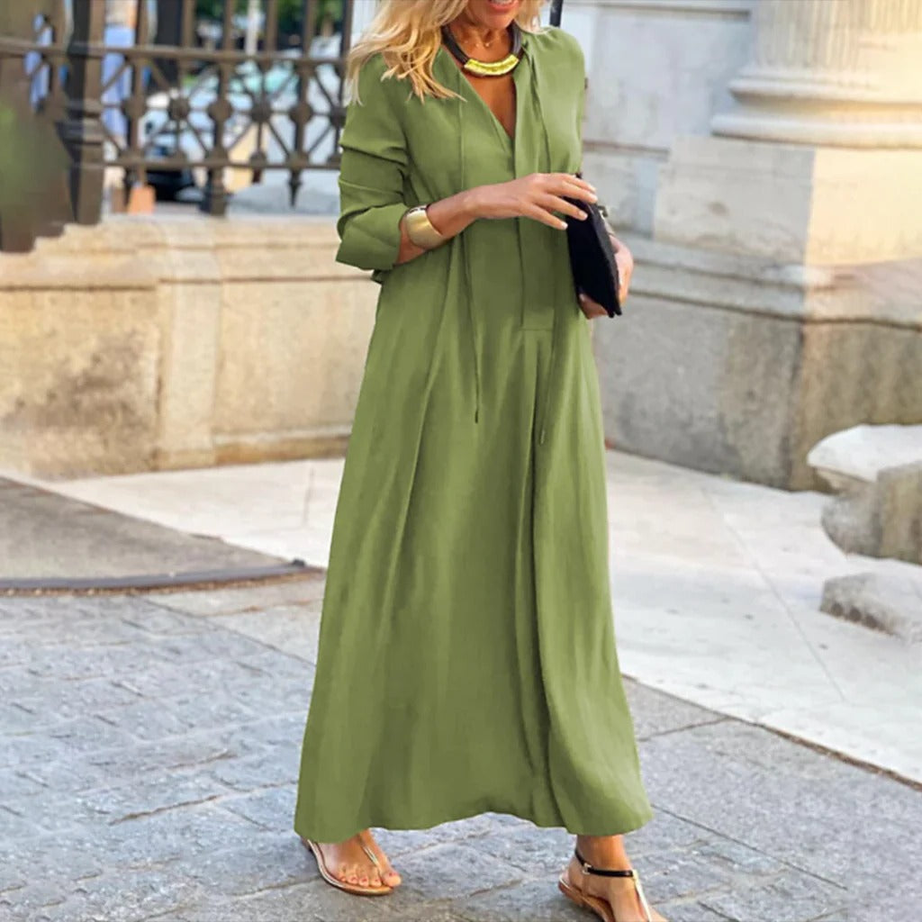 Einfaches lässiges Damenkleid