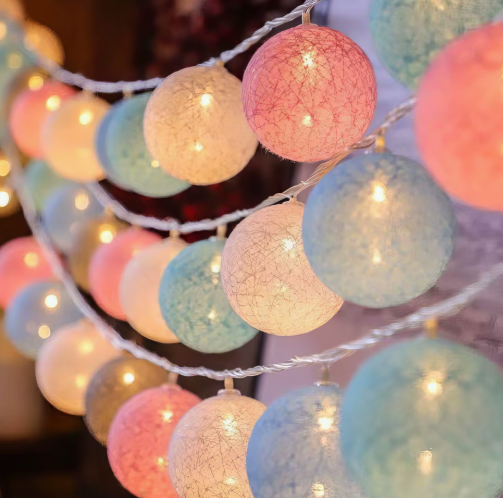 Cotton Ball String Lights with Soft Woven Globes for Bedroom, Living Room & Party Decor – USB or Battery Powered Fairy Lights | Thomler