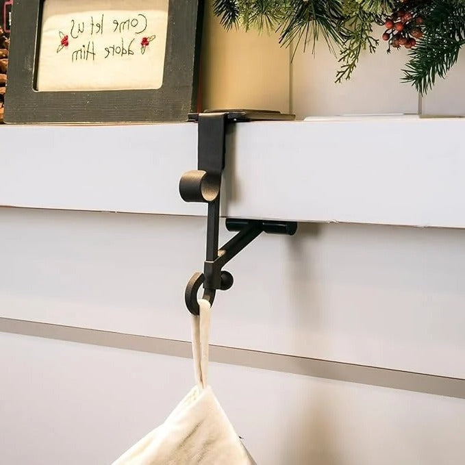 Girlanden-Weihnachtsstrumpfhalter für den Kaminsims