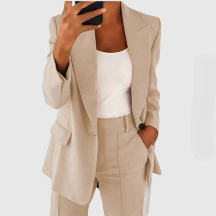 Elegantes Blazer-Set im stilvollen Design