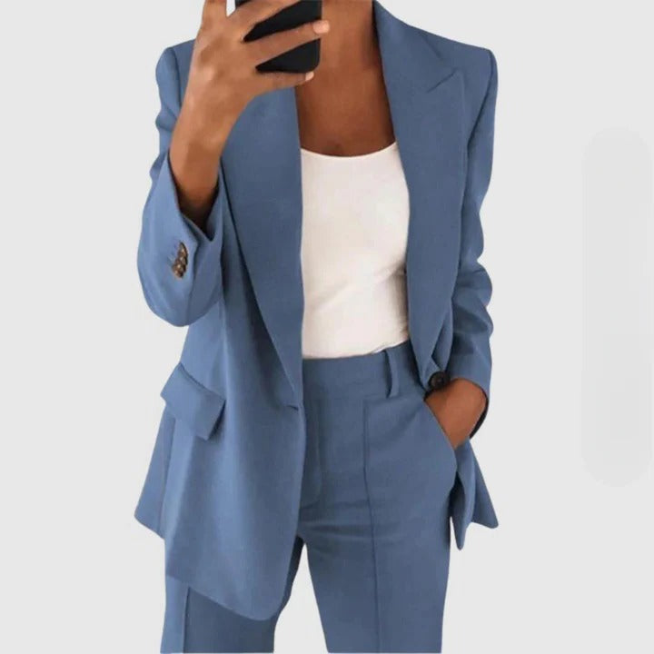 Elegantes Blazer-Set im stilvollen Design