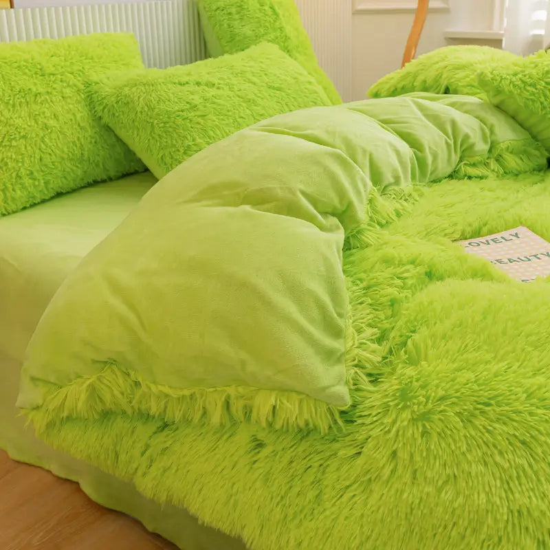 Ultra-Soft Sherpa Fleece Comforter Set – Plush Cloud-Like Warmth for Winter Nights