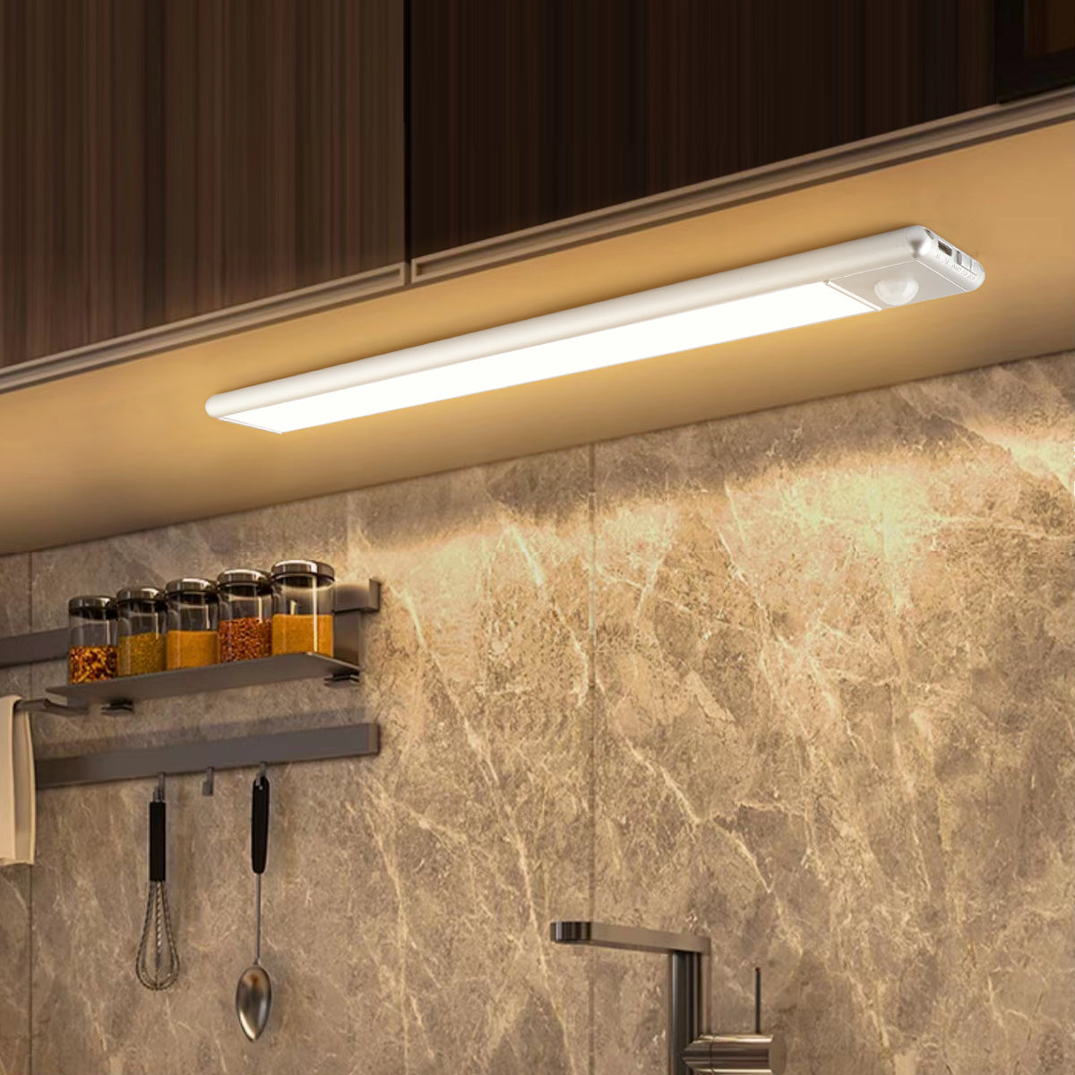LED-Lichtleiste mit Bewegungssensor und Magnethalterung für Schränke, Flure & Treppen – 3 Größen, per USB aufladbar