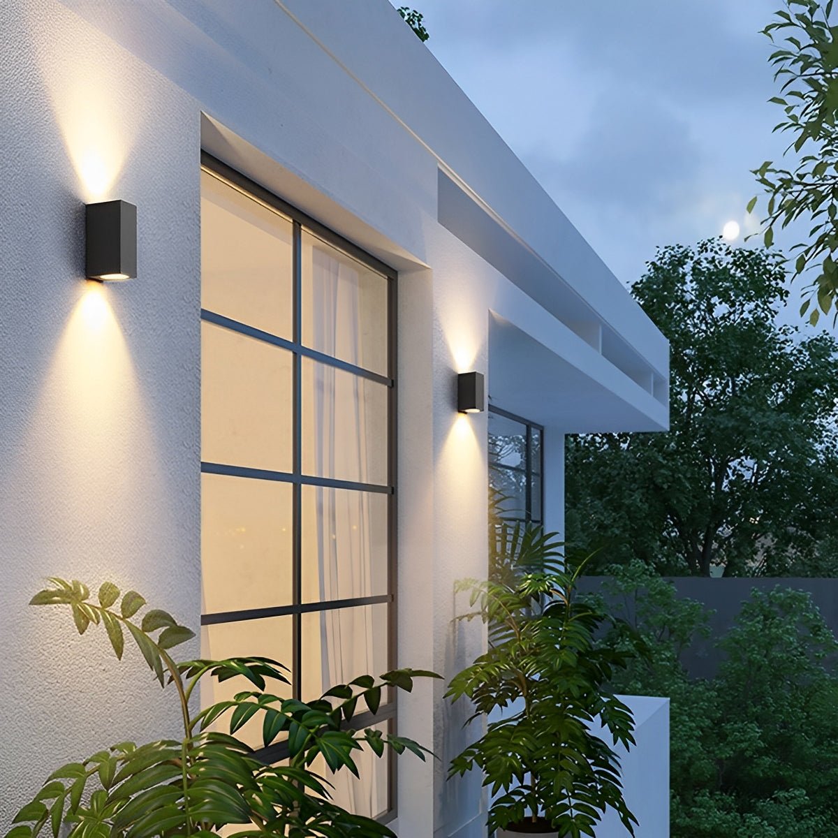 Outdoor LED Uplight Downlight Sconce 6W Aluminum Black Fixture Warm White for Patios Walkways Villa Facades Modern Architectural Accent | Thomler