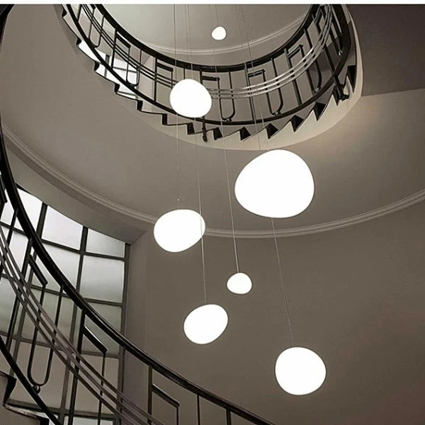 Plafondlamp met matglazen bol en verstelbaar snoer voor eetkamer, keukeneiland, slaapkamer, hal, plafondverlichting, modern accent van ijzer | Thomler
