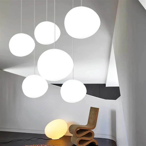 Plafondlamp met matglazen bol en verstelbaar snoer voor eetkamer, keukeneiland, slaapkamer, hal, plafondverlichting, modern accent van ijzer | Thomler