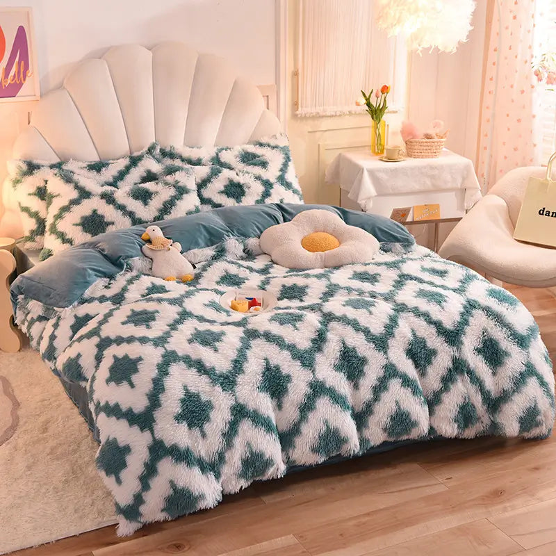 Ultra-Soft Sherpa Fleece Comforter Set – Plush Cloud-Like Warmth for Winter Nights
