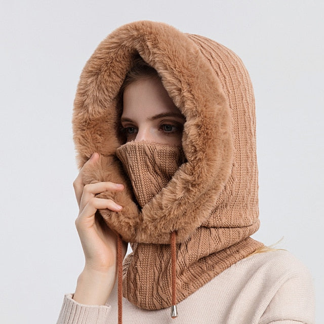 Insulated Winter Hood Hat with Visor – Fleece-Lined Stretch-Fit Beanie for Cold Weather