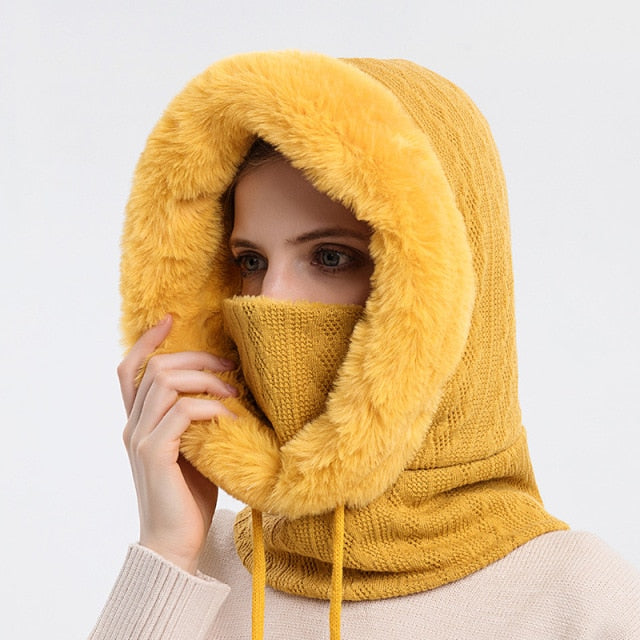 Insulated Winter Hood Hat with Visor – Fleece-Lined Stretch-Fit Beanie for Cold Weather