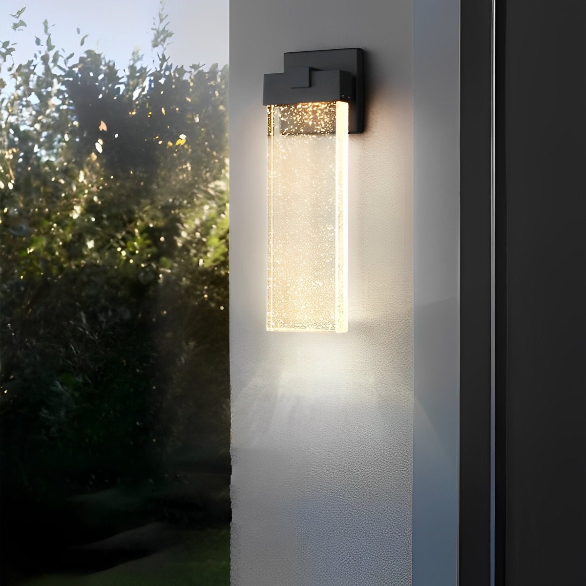 Außenwandleuchte mit Kristalldiffusor – schwarzes Aluminium, warmweiße LED, wasserdicht für Haustür, Terrasse, Gartenweg & Einfahrt – drei Größen | Thomler