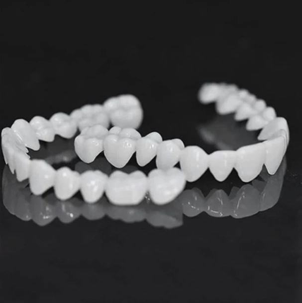 Snap-On Dental Veneers – Temporary Cosmetic Teeth Covers for Upper & Lower Jaw